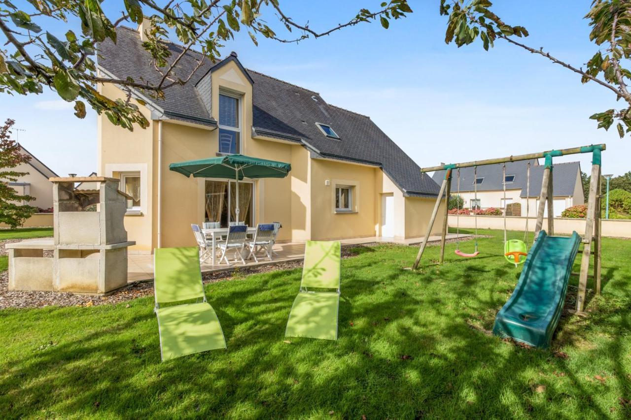 Maison Familiale Avec Jardin Et Terrasse A サン・カスト・ル・ギド エクステリア 写真