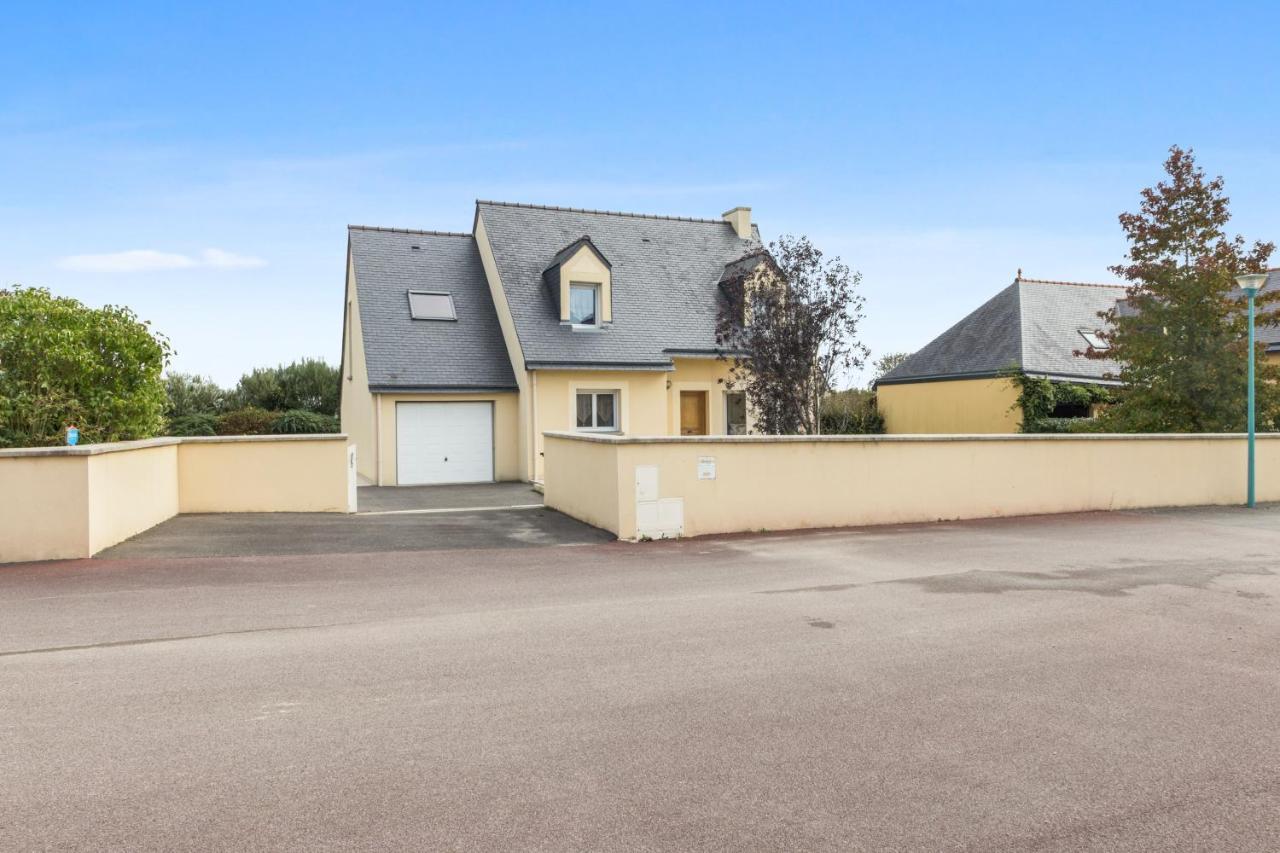 Maison Familiale Avec Jardin Et Terrasse A サン・カスト・ル・ギド エクステリア 写真